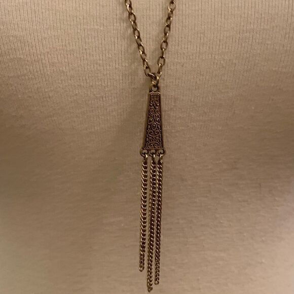 š¼š¼Foreverā21āAnticĀ goldānecklaceāNWTš¼š¼ - Picture 3 of 3